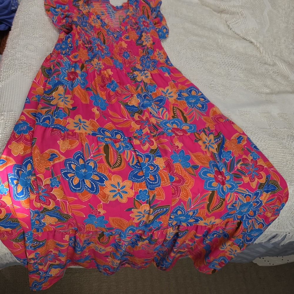 Boho Floral V-Neck Maxi Dress in Black with Multi-Color Accents Ruffle Flatter